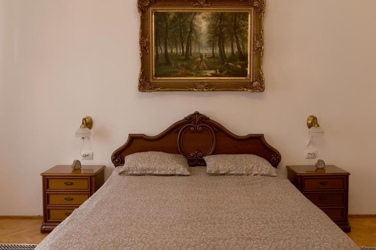 Illo Tempore - Ultracentral Apartment Sighisoara Ngoại thất bức ảnh