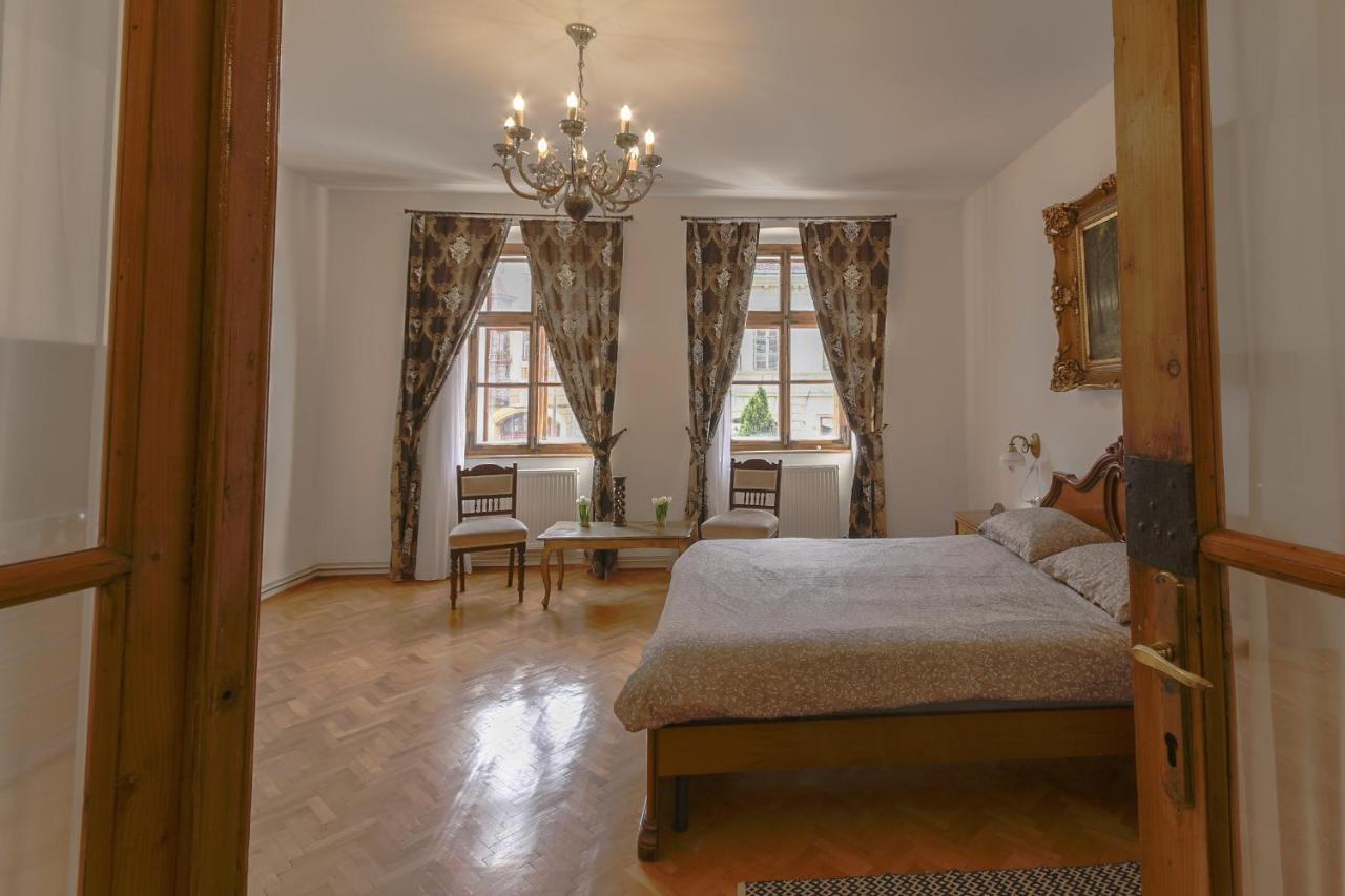 Illo Tempore - Ultracentral Apartment Sighisoara Ngoại thất bức ảnh